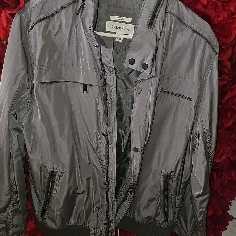 Calvin Klein NWOT Men's Charcoal Heavy Windbreaker Size Large